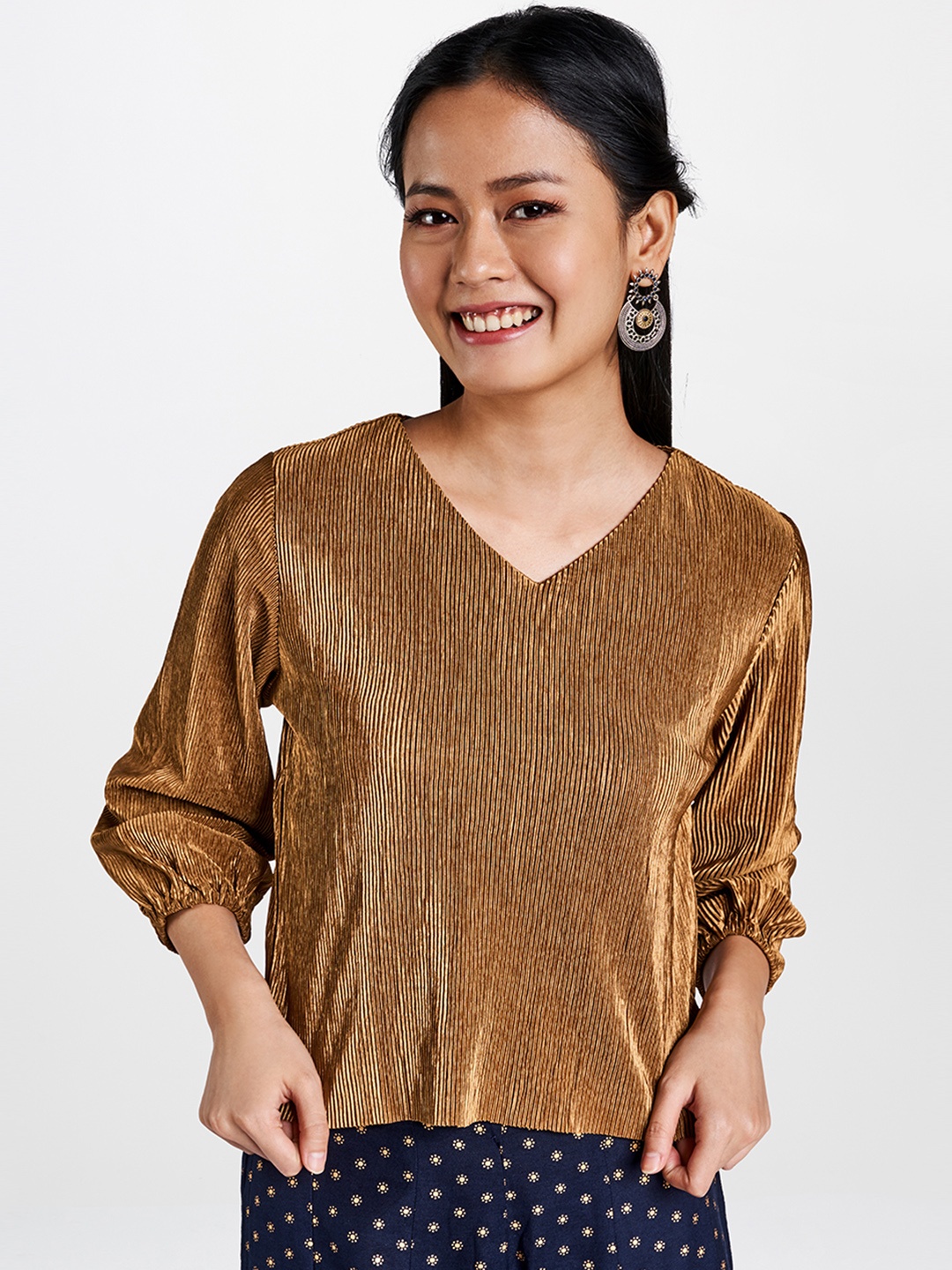 

Global Desi Copper-Coloured Sheen Ribbed Top