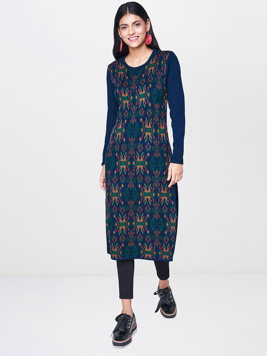 

Global Desi Women Navy Blue & Green Woven Design A-Line Sweater Kurta