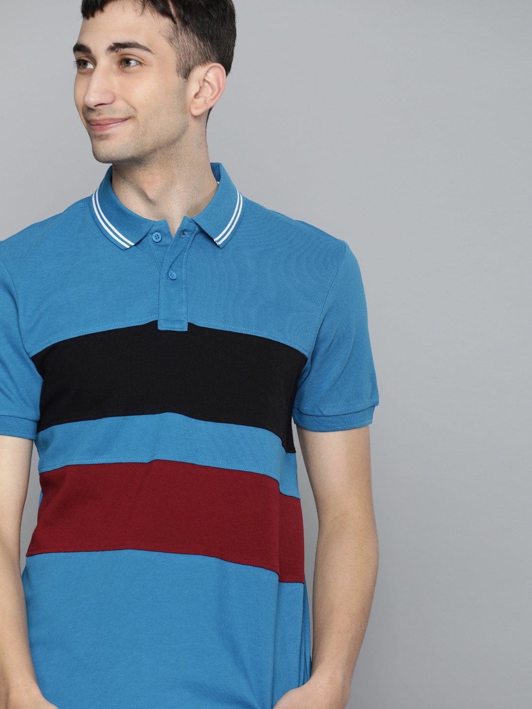 

HERENOW Men Blue Colourblocked Polo Collar Pure Cotton T-shirt