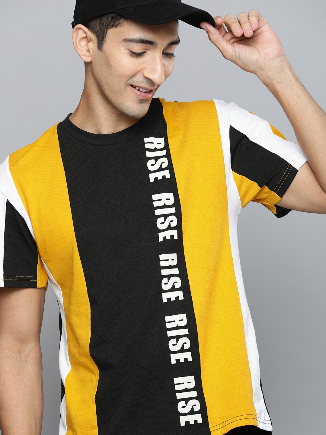 

HERENOW Men Black Mustard Colourblocked Round Neck Pure Cotton T-shirt