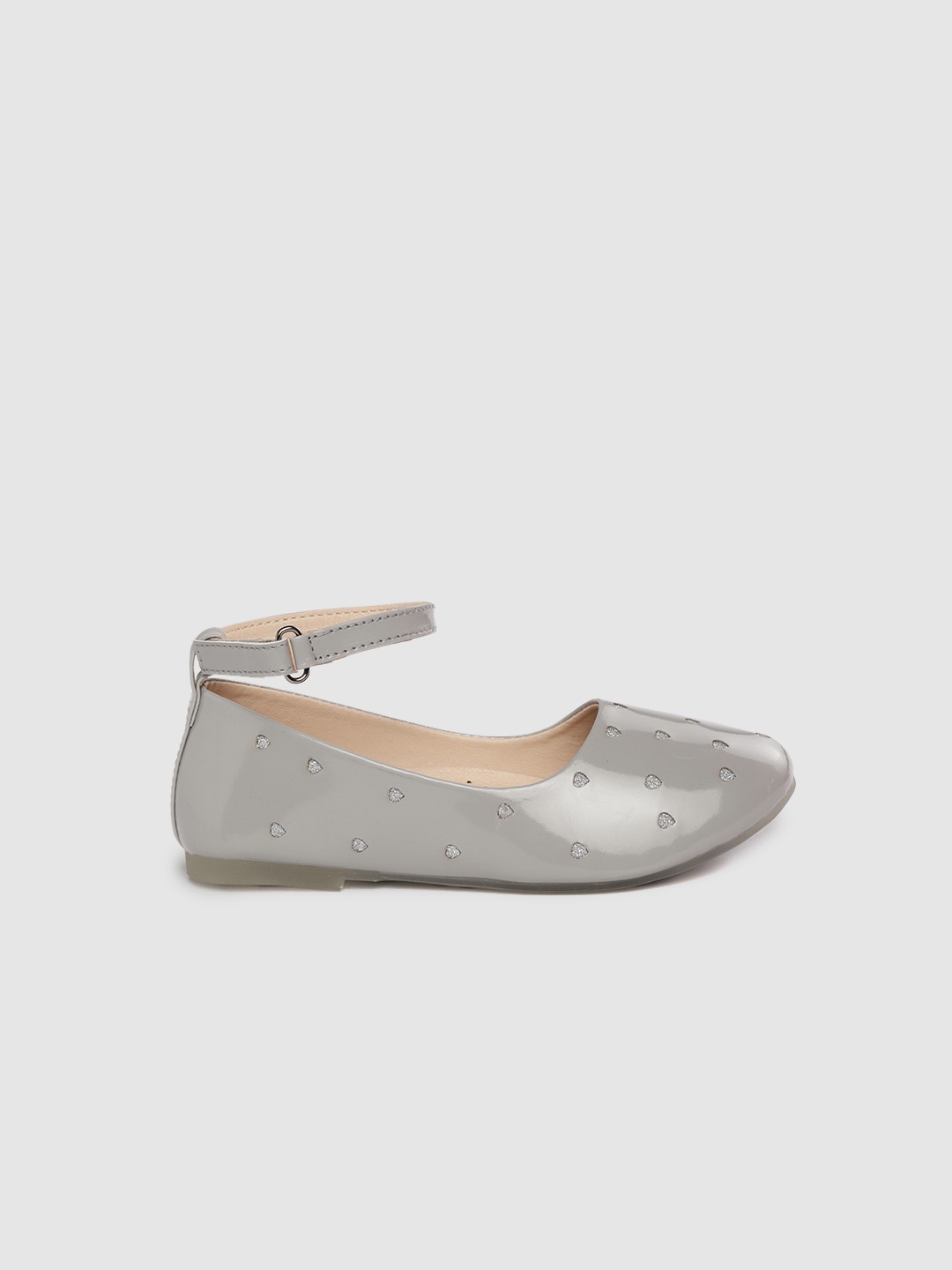 

YK Girls Grey Heart Shaped Textured Mid-Top Ballerinas