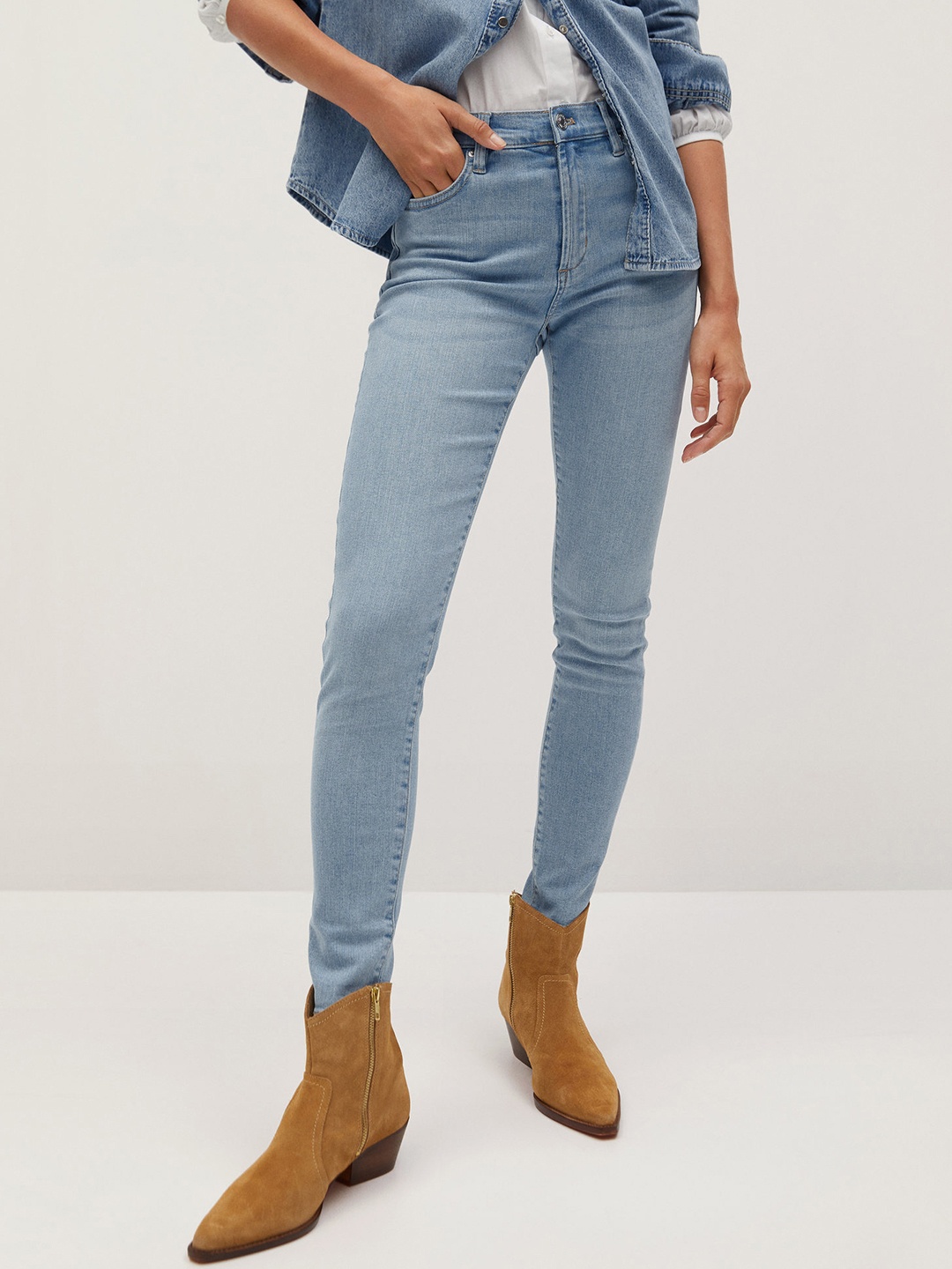 

MANGO Women Blue Sustainable Elsa Skinny Fit Mid-Rise Clean Look Stretchable Jeans