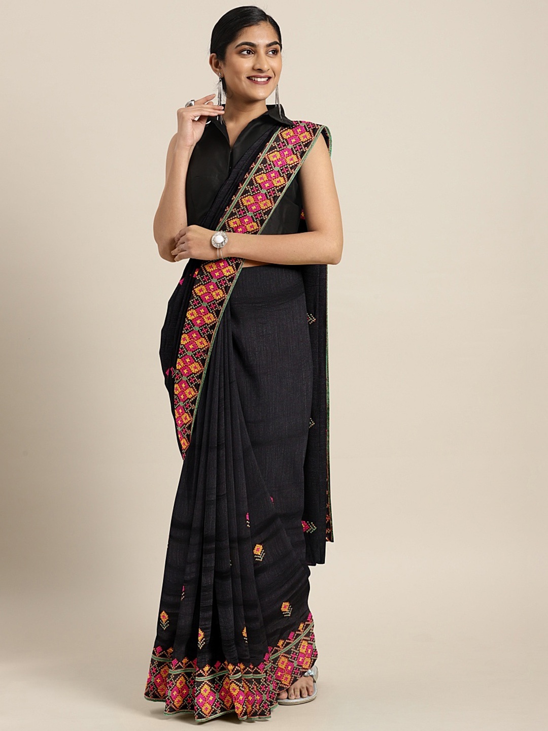 

KALINI Black Solid Pure Georgette Saree With Embroidery