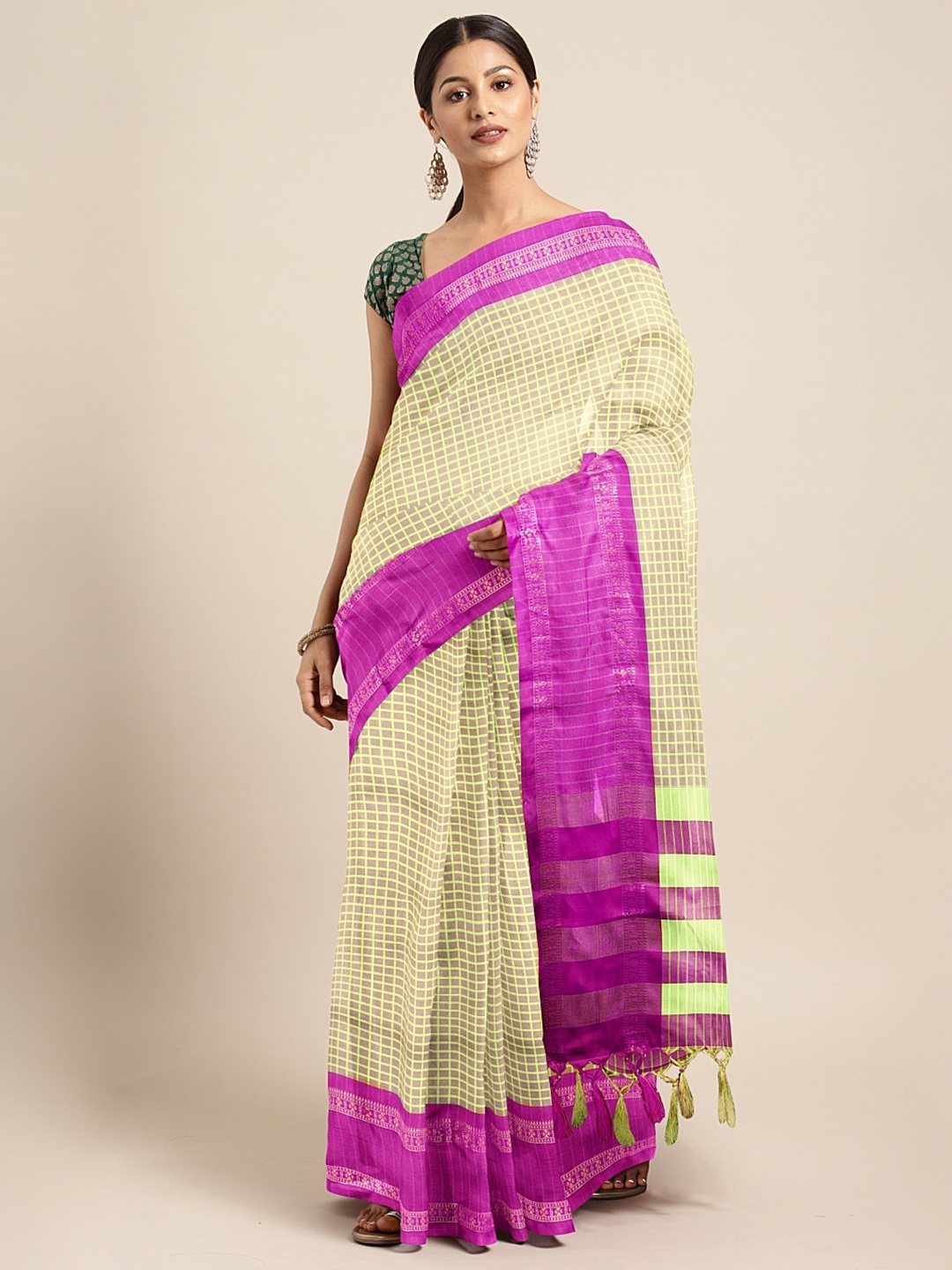 

KALINI Pink & Cream-Coloured Silk Cotton Checked Saree