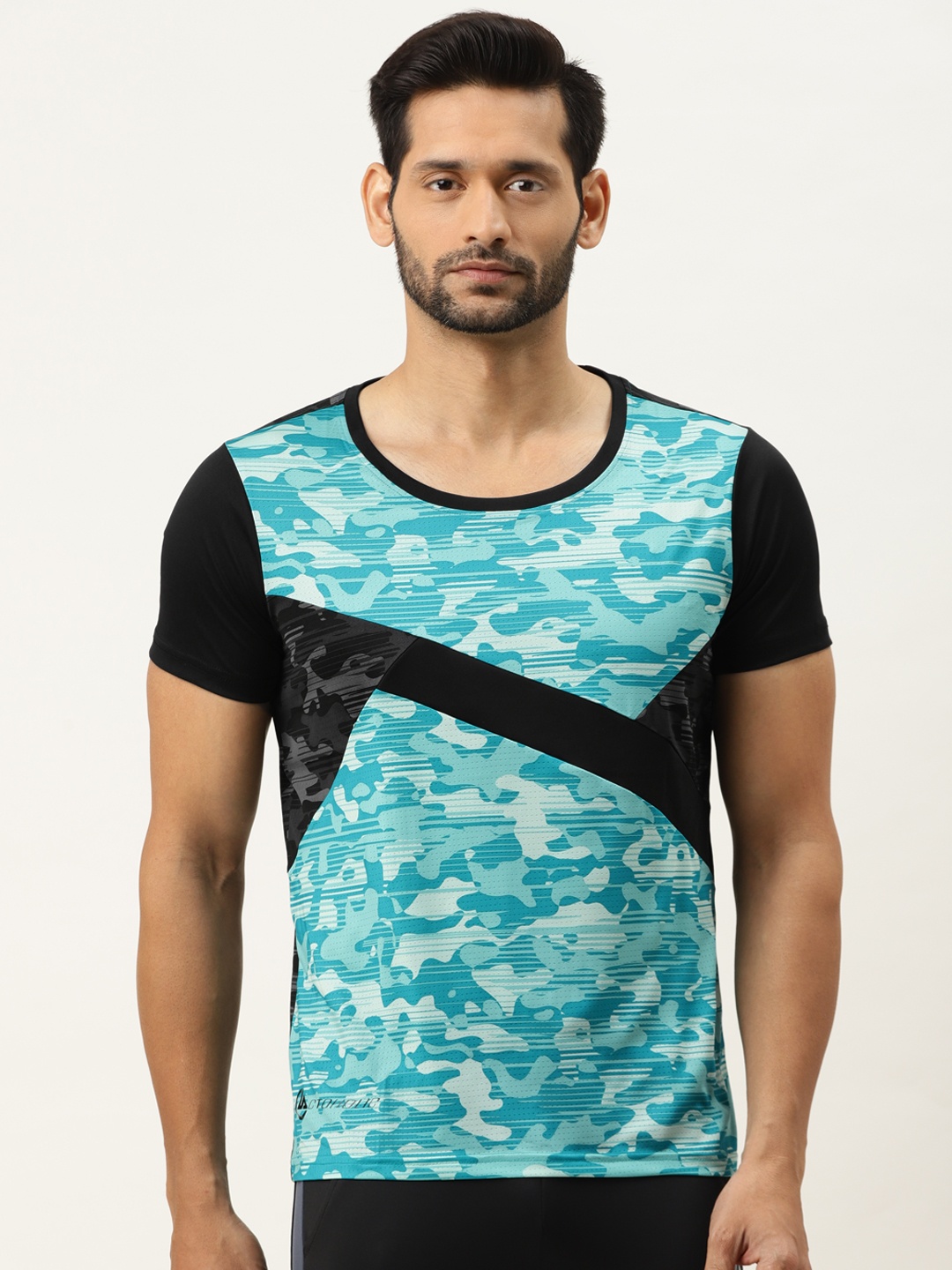 

ACTOHOLIC Men Turquoise Blue & Black Camouflage Print Round Neck T-shirt