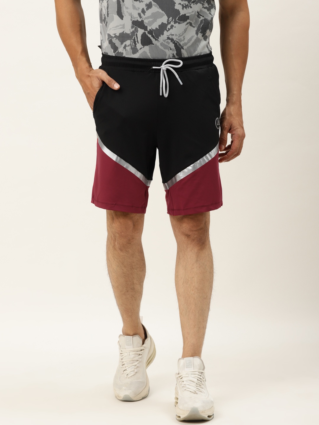 

ACTOHOLIC Men Black & Maroon Colourblocked Regular Fit Sports Shorts