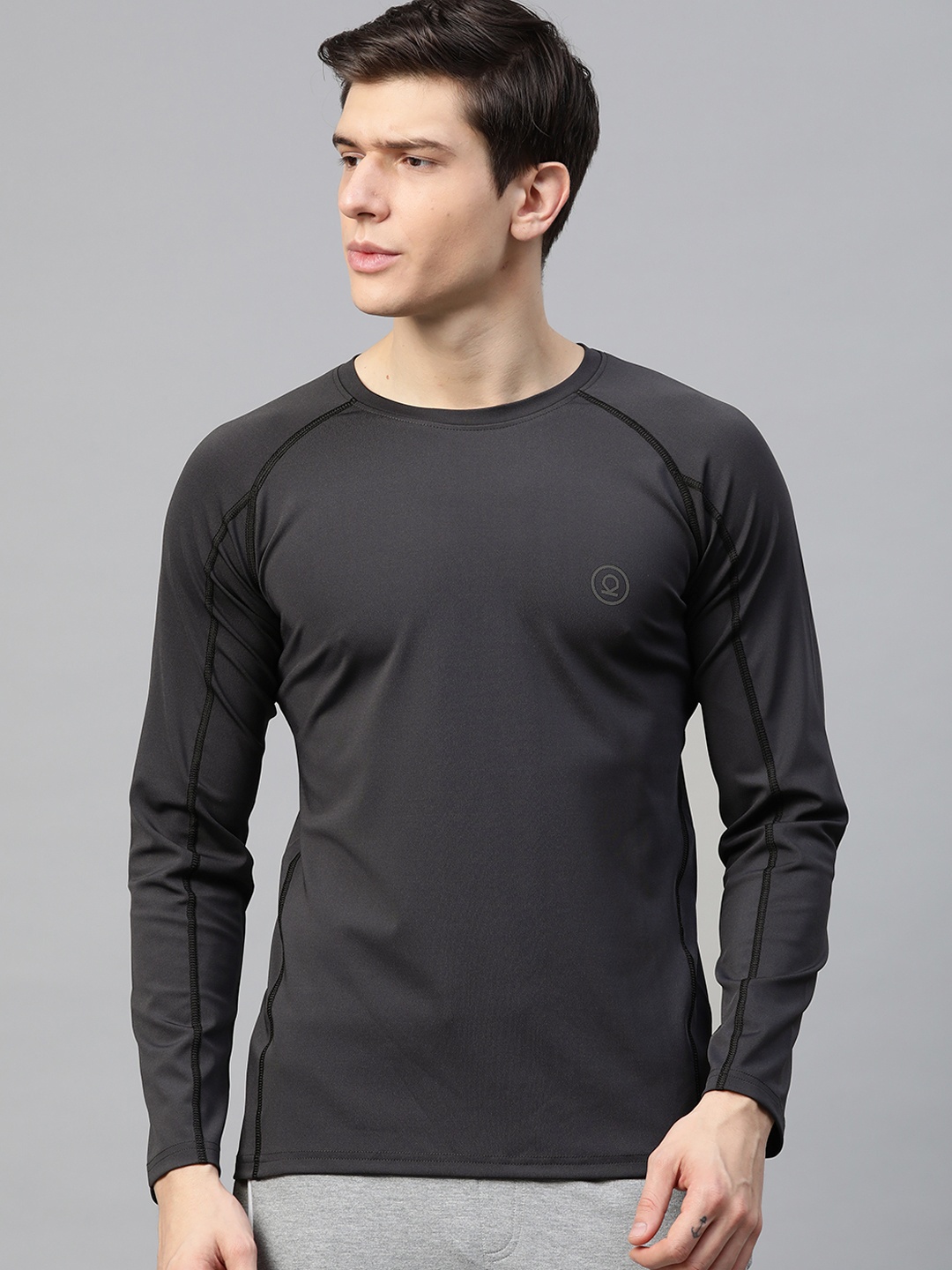 

CHKOKKO Men Charcoal Grey Solid Dri-FIT Round Neck Gym T-shirt