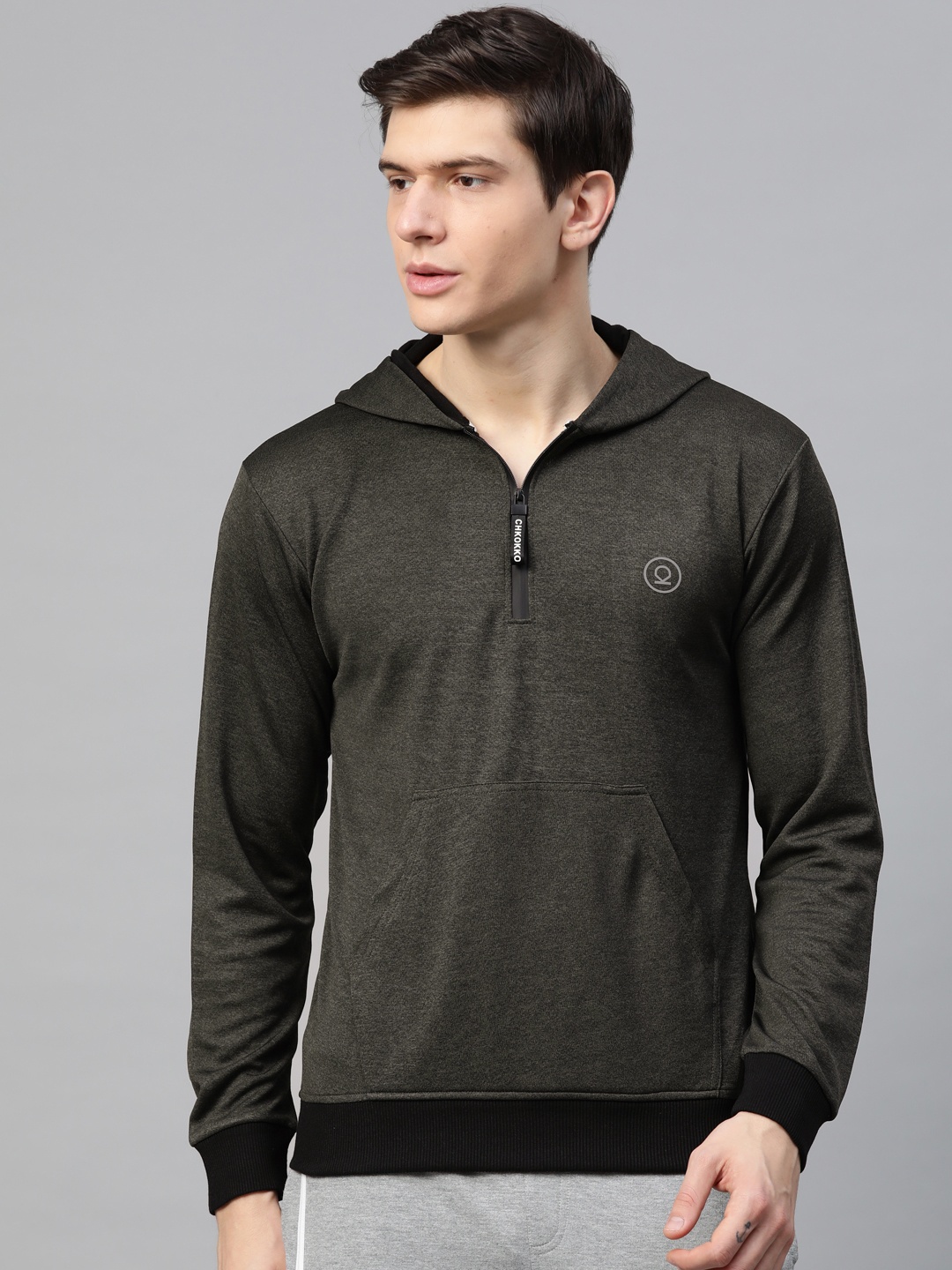

CHKOKKO Men Olive Brown Solid Hooded Sweatshirt
