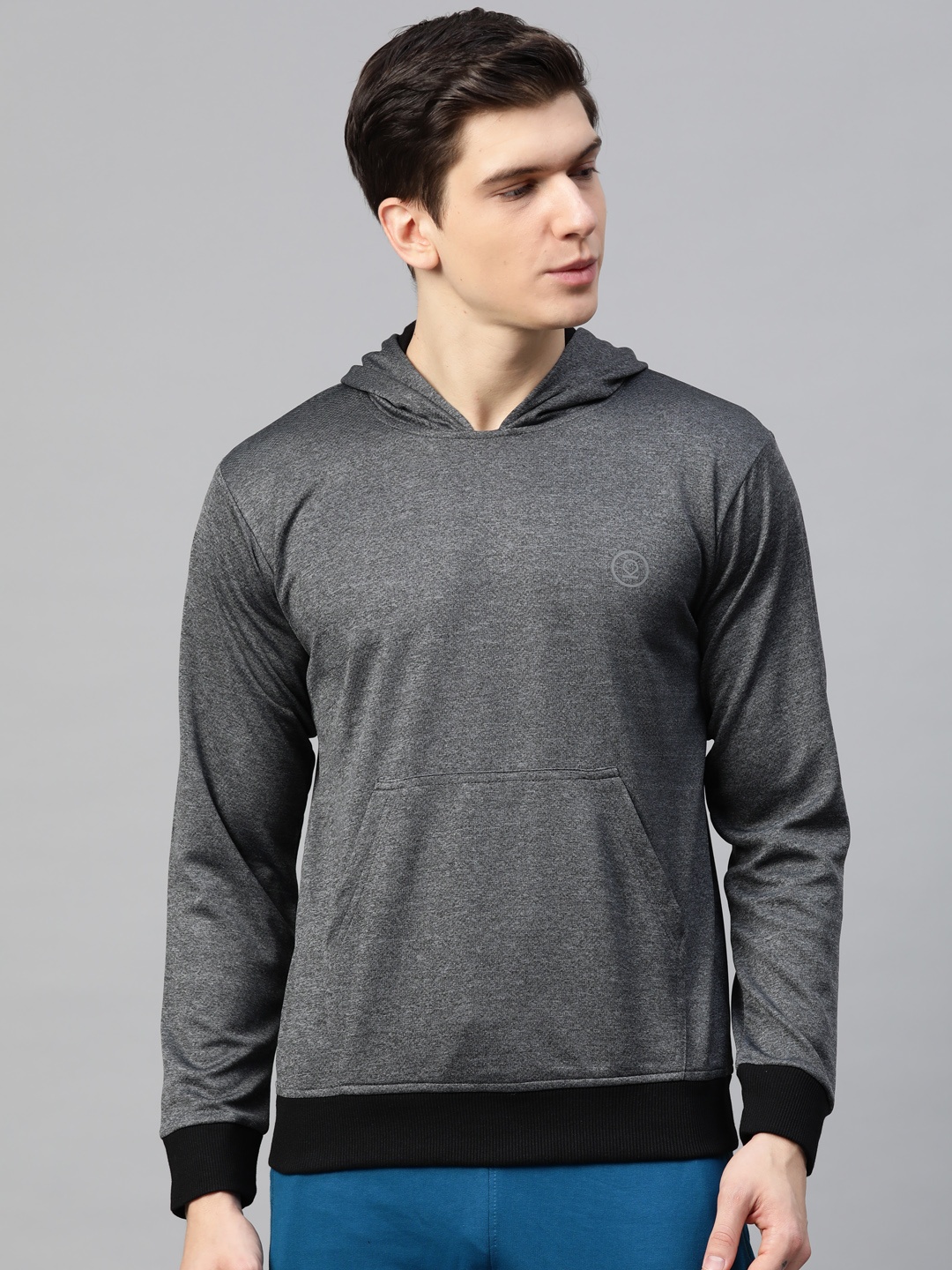 

CHKOKKO Men Charcoal Grey & Black Solid Hooded Running Sweatshirt