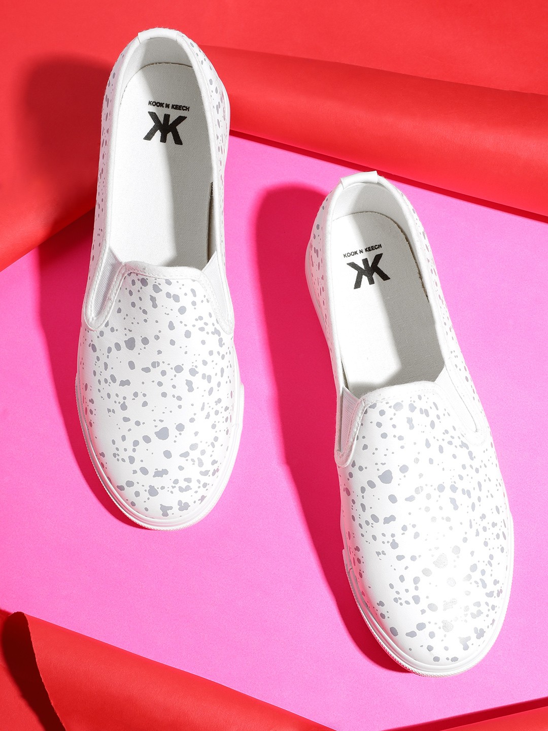 

Kook N Keech Women White & Grey Abstract Print Slip-On Sneakers