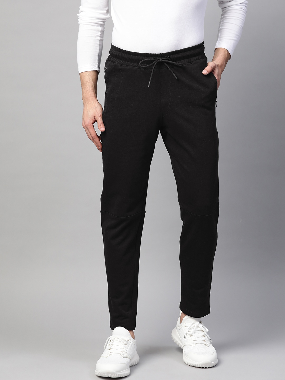 

ManQ CASUAL Men Black Solid Slim Fit Track Pants