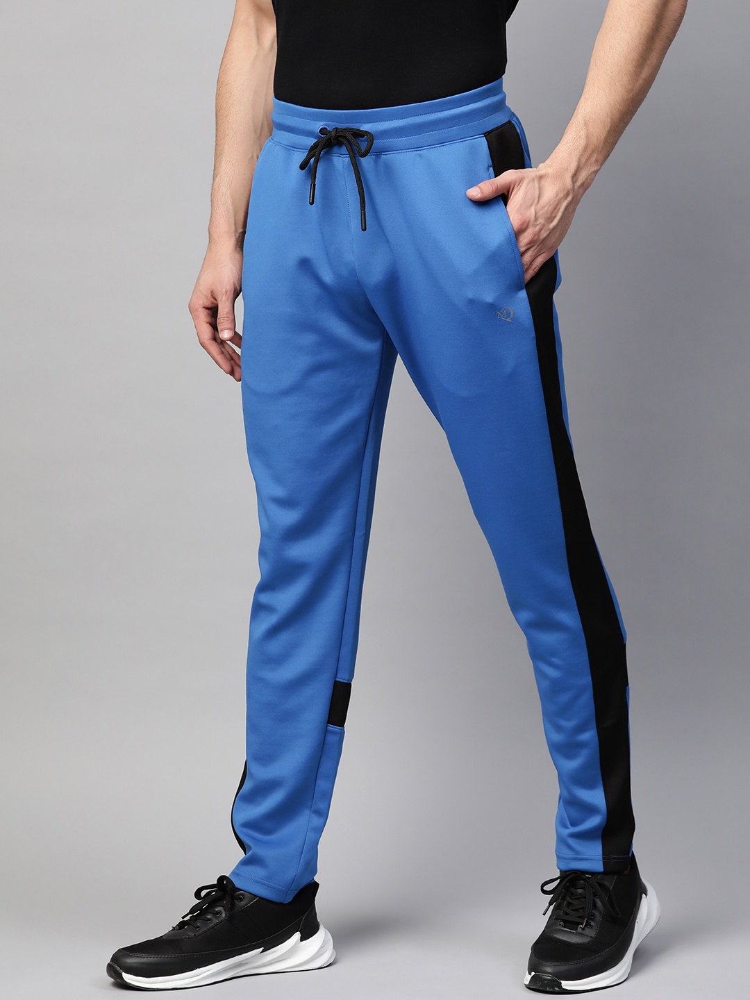 

ManQ CASUAL Men Blue Solid Slim Fit Training Track Pants with Colourblocked Detail