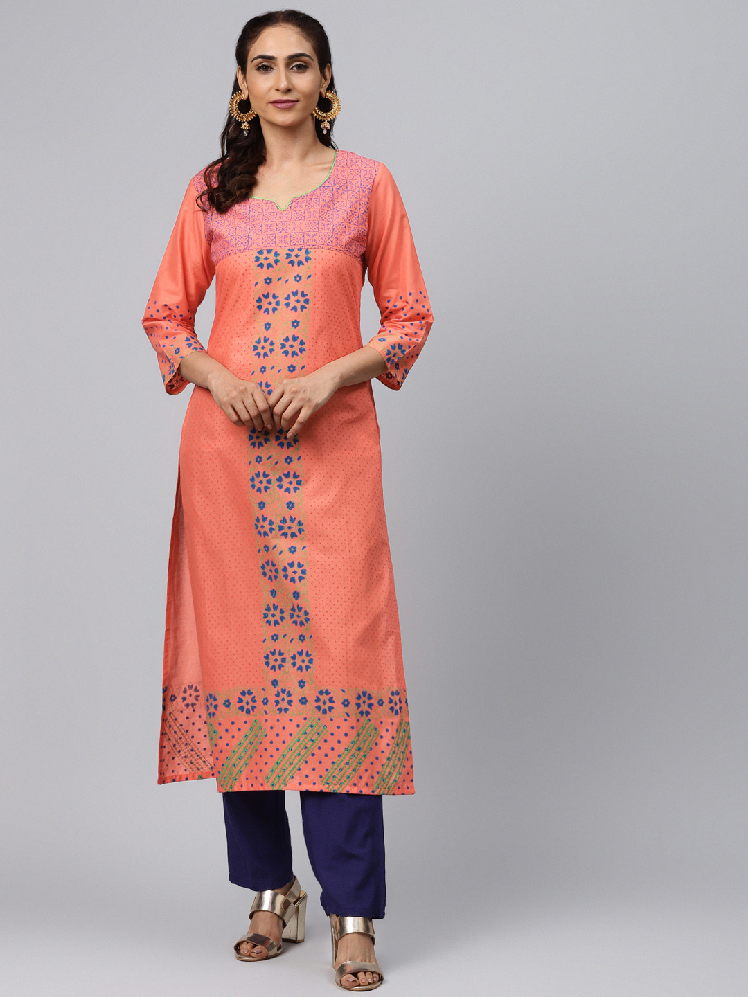 

Akshatani Women Coral Pink & Blue Hand Block Print Straight Kurta