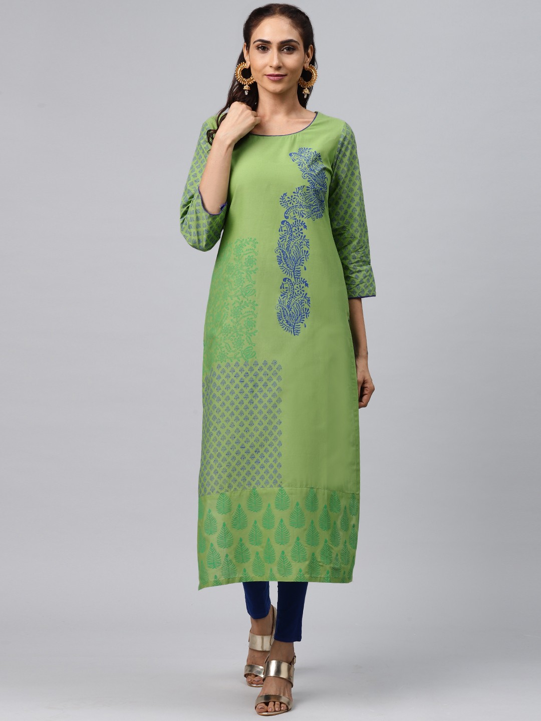 

Akshatani Women Green & Blue Hand Block Print Straight Kurta