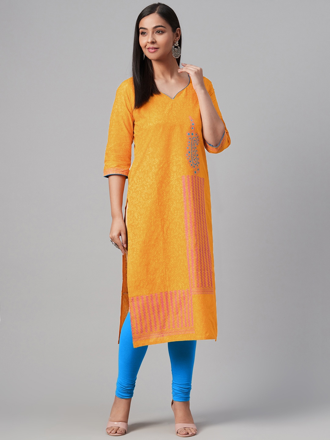 

Akshatani Women Mustard Yellow Hand Block Print Straight Kurta