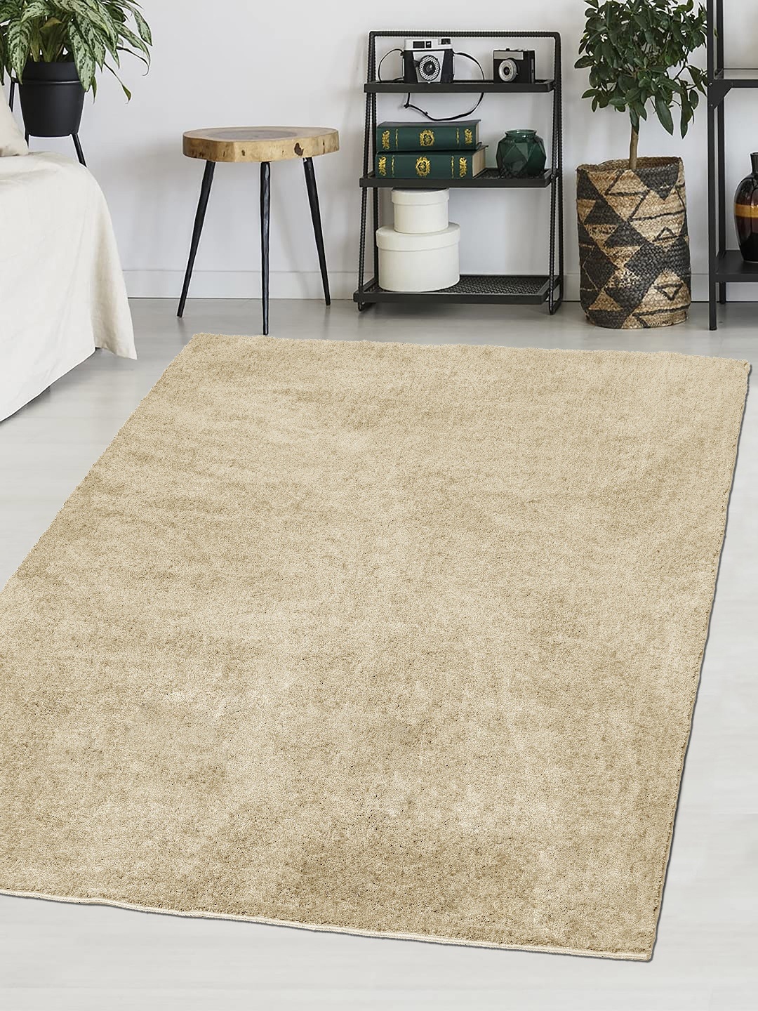 

Saral Home Beige Solid Shaggy Yarn Anti-Skid Carpet