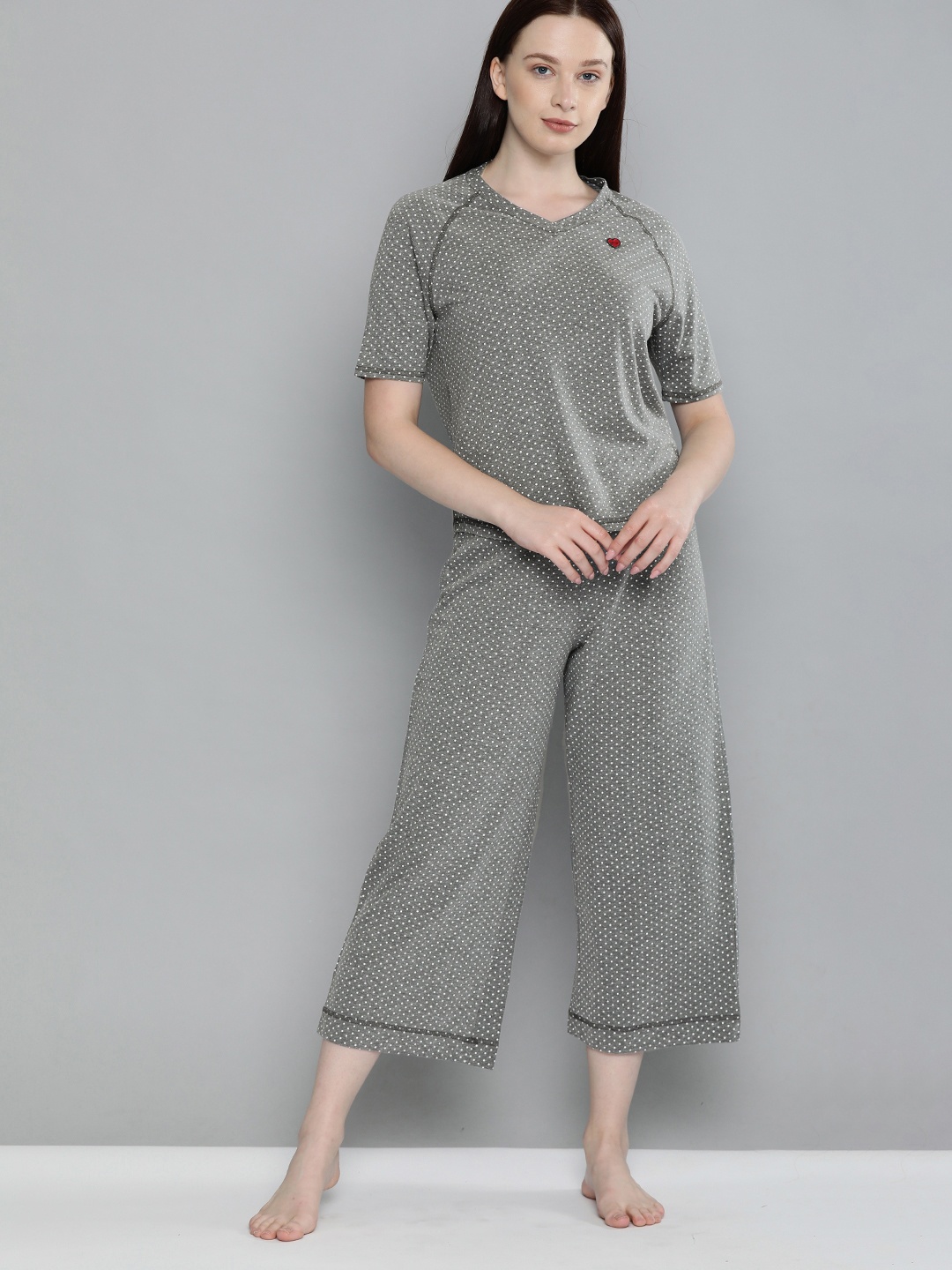 

Chemistry Women Grey Melange & White Polka Dots Printed Night suit
