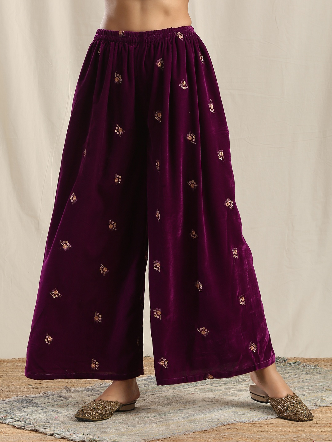 

trueBrowns Women Burgundy Embroidered Wide Leg Palazzos