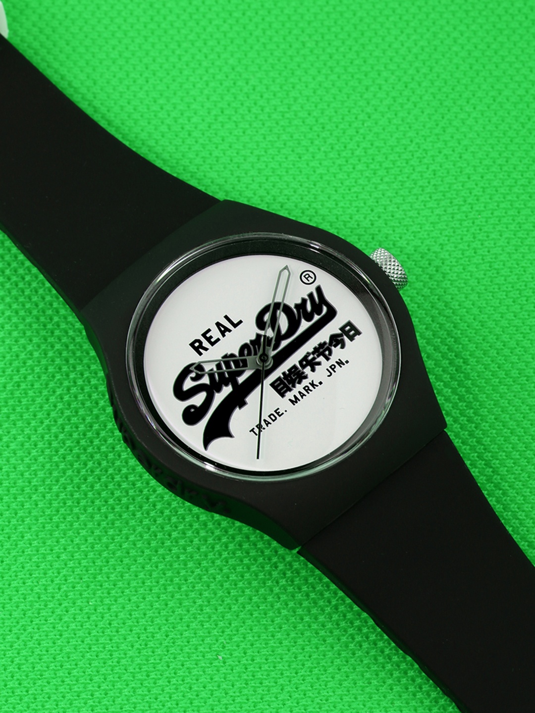 

Superdry Men White Analogue Watch SYG280BW