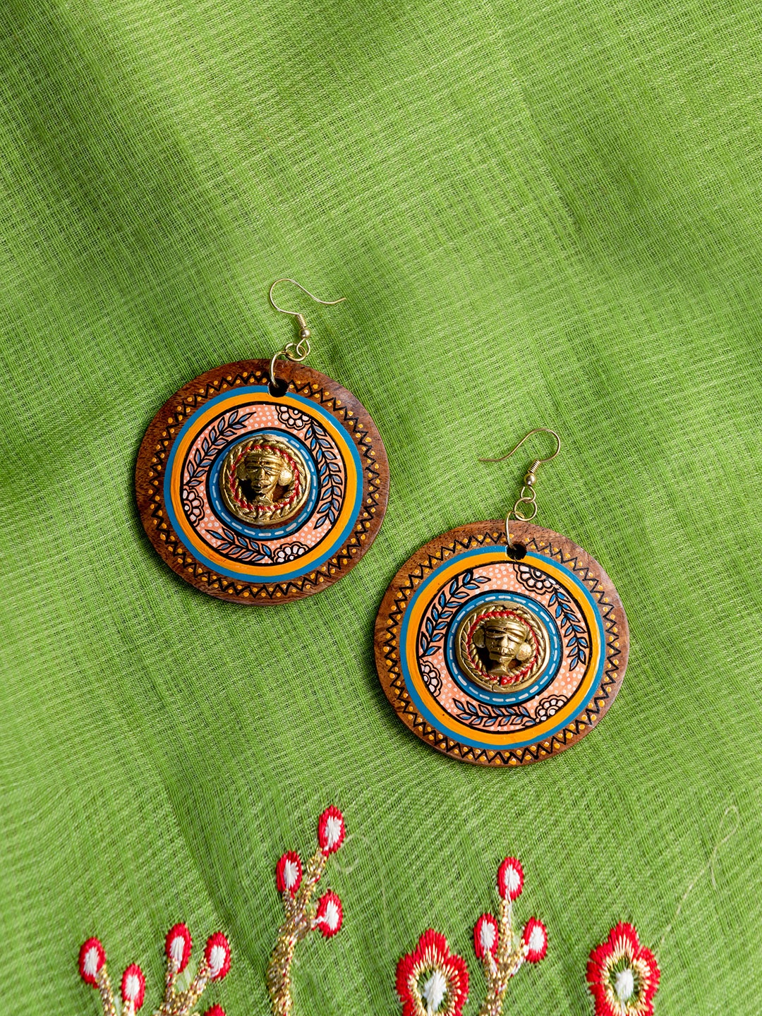 

ExclusiveLane Tribal Dhokra Floral Bohemian Earrings Handmade In Dhokra Art, Multi