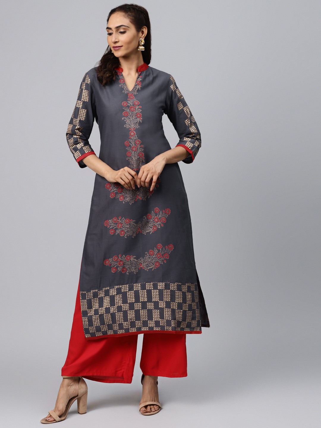 

Akshatani Women Charcoal Grey & Golden Hand Block Printed Straight Kurta