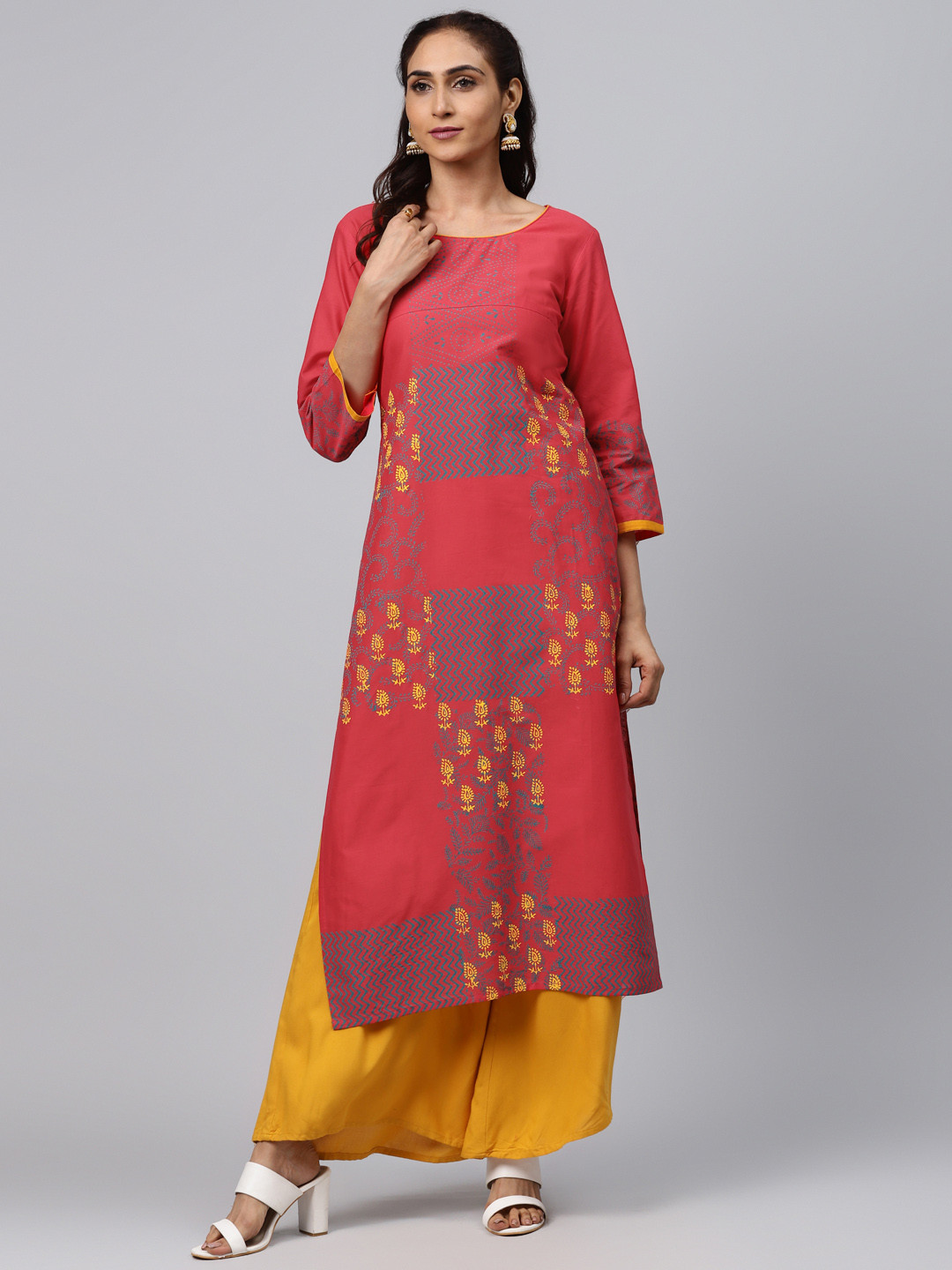 

Akshatani Women Pink & Blue Hand Block Print Straight Kurta