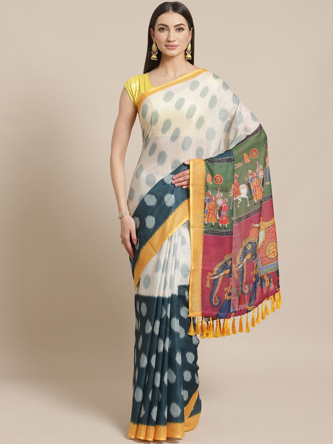 

VASTRANAND Off-White & Navy Blue Printed Ikat Saree
