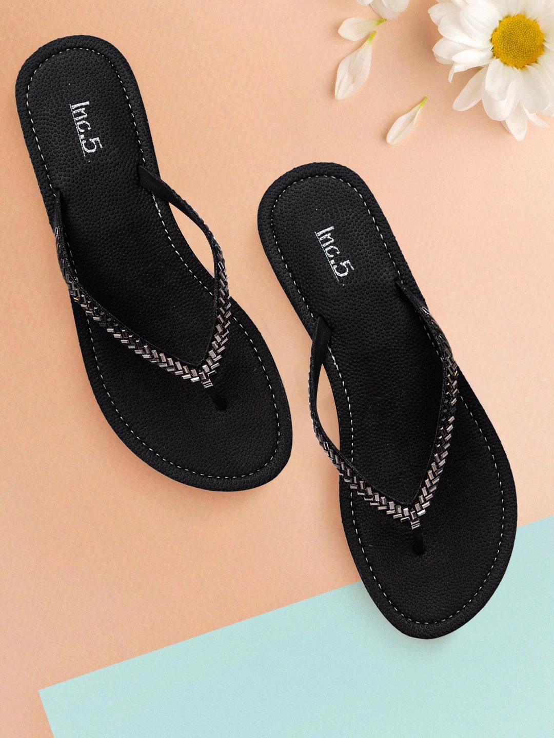 

Inc 5 Women Black Woven Design Comfort Heels