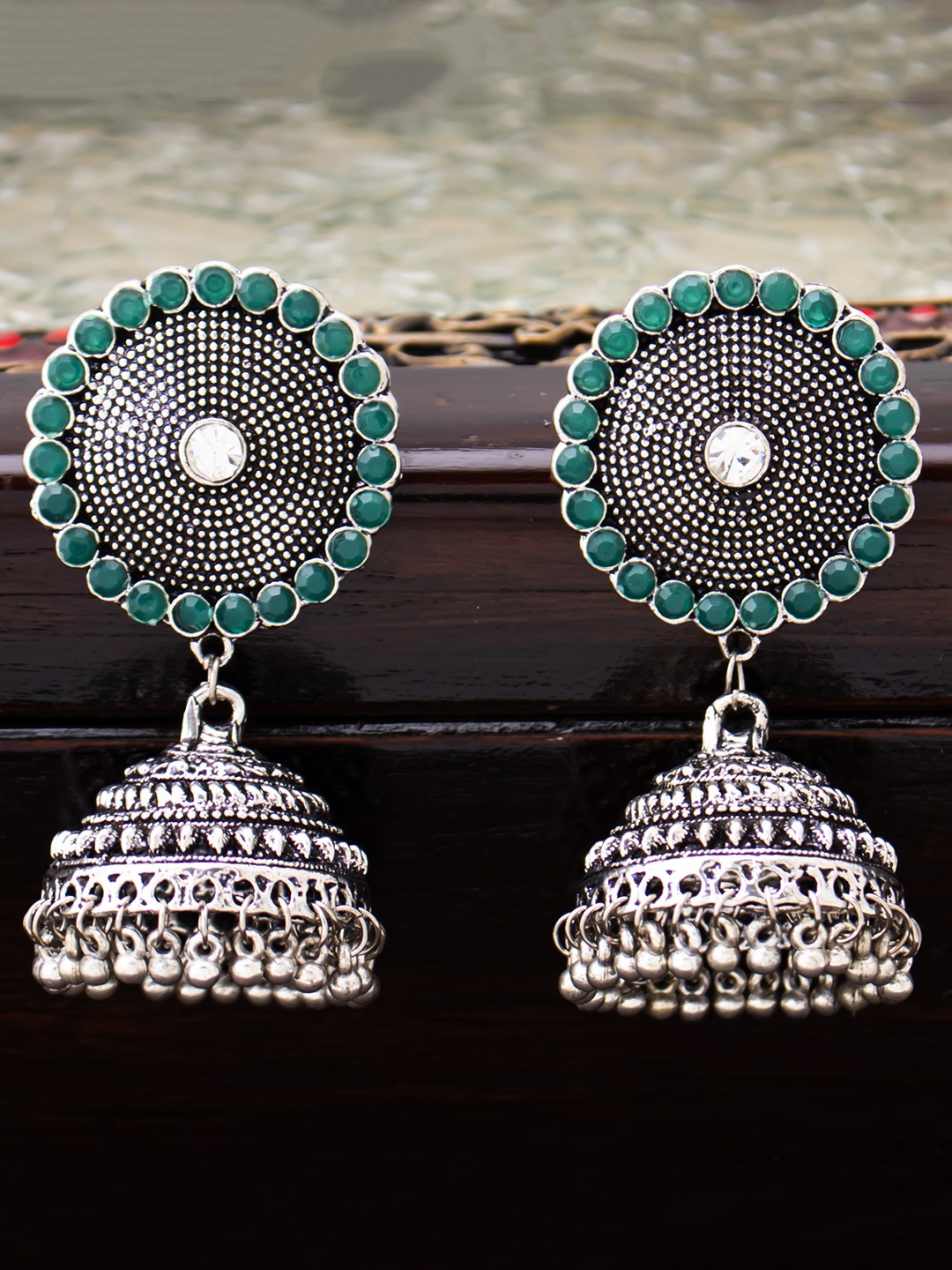 

Sukkhi Silver-Plated & Green Dome Shaped Jhumkas