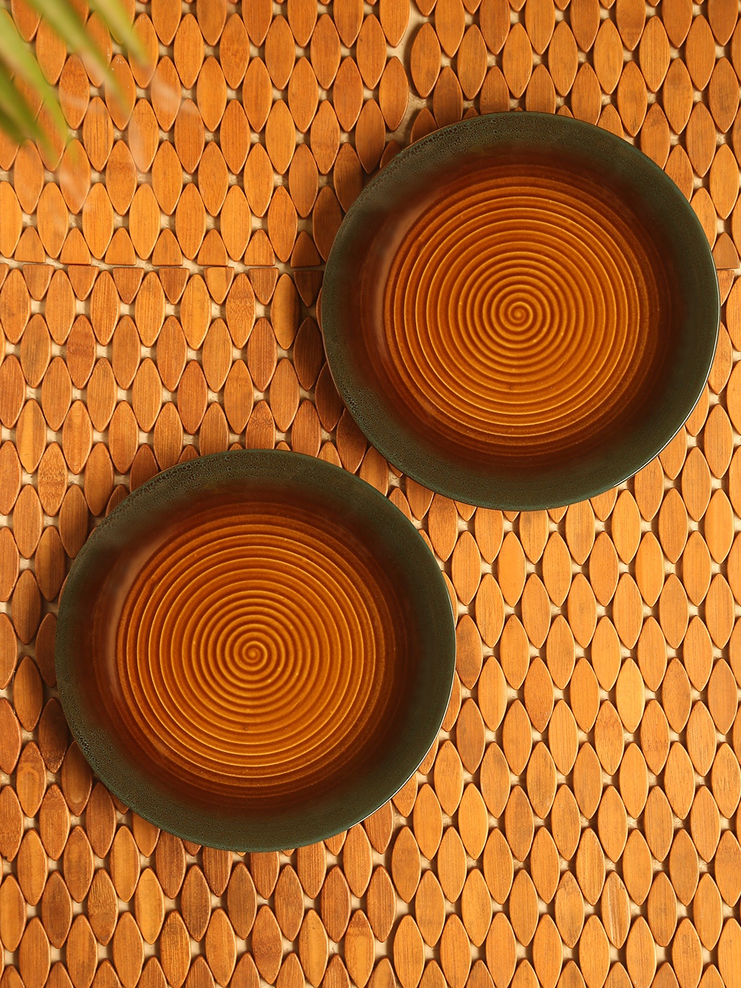 

ExclusiveLane Set of 2 Amber Handglazed Studio Pottery Ceramic Dinner Plates, Brown