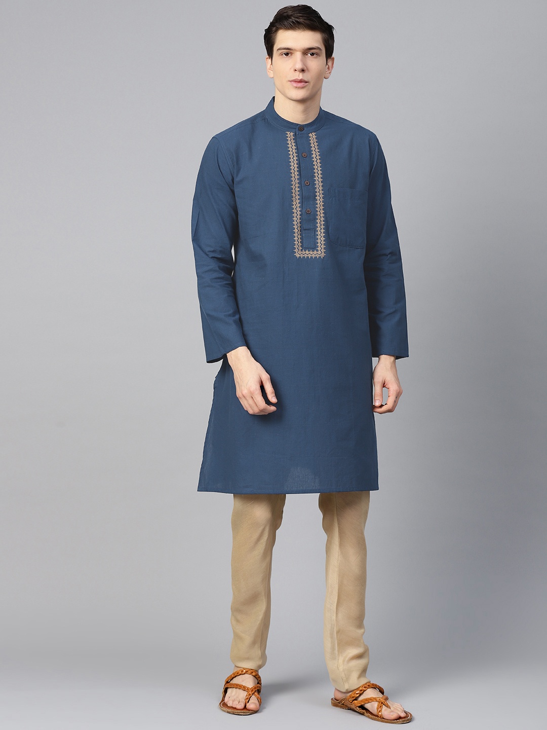 

Fabindia Men Navy Blue Solid Straight Kurta