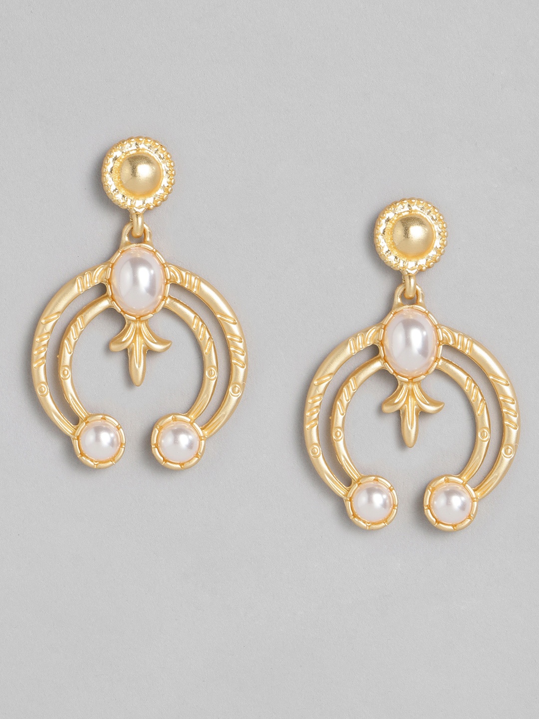 

DressBerry Gold-Toned Classic Drop Earrings