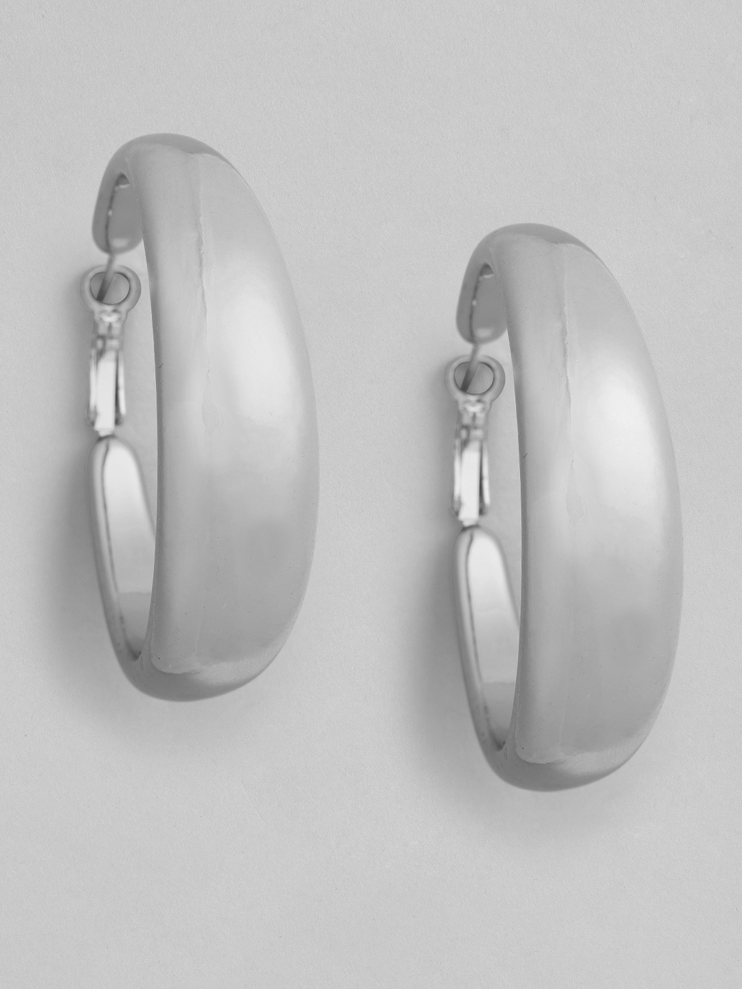 

DressBerry Silver-Plated Circular Drop Earrings