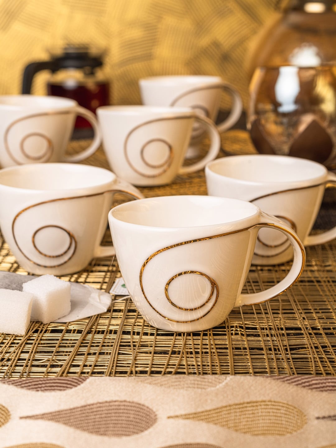 

White Gold White & Gold-Toned Set Of 6 Printed Porcelain Cups
