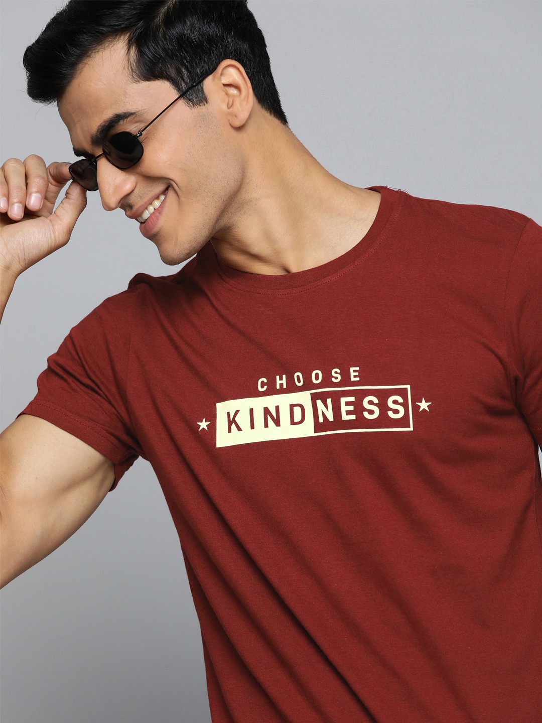 

HERENOW Men Maroon Cream-Coloured Typography Print Round Neck Pure Cotton T-shirt