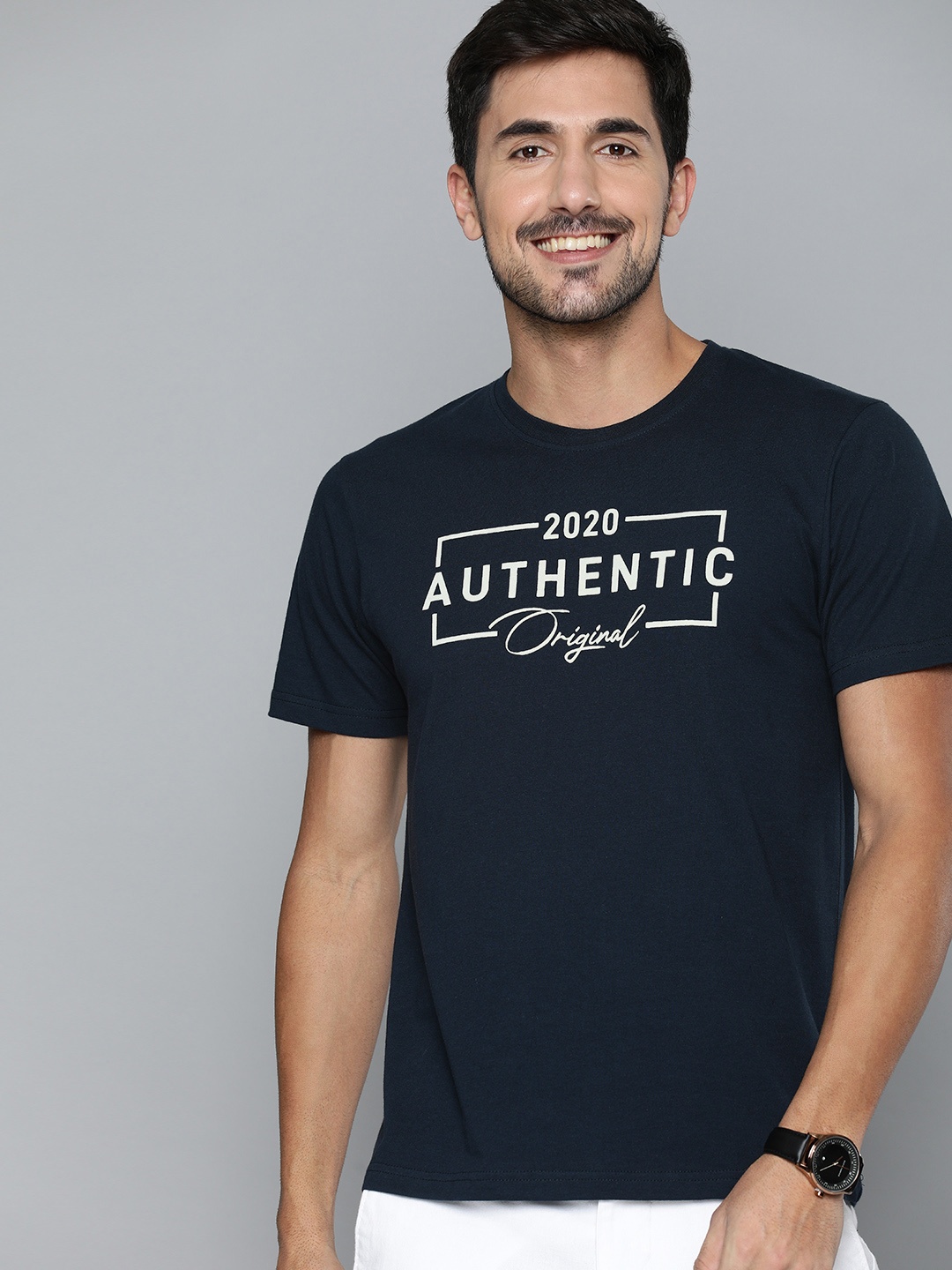 

HERE&NOW Men Navy Blue Printed Round Neck T-shirt