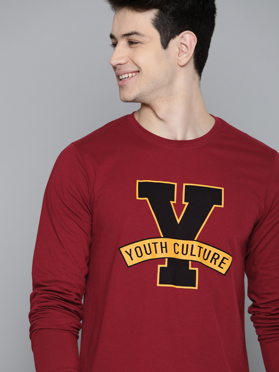 

HERE&NOW Men Maroon Pure Cotton Printed Round Neck T-shirt