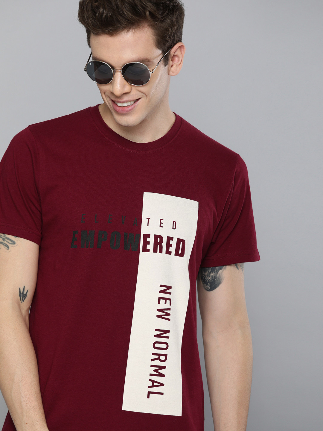 

HERENOW Men Maroon Typography Printed Pure Cotton T-shirt