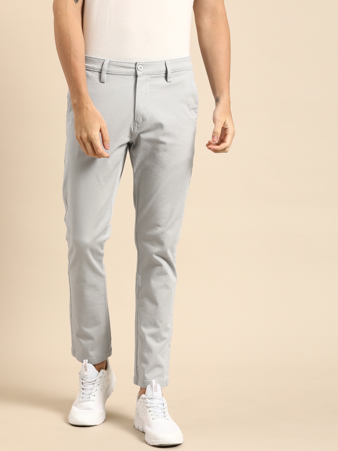 

ether Men Blue Regular Fit Solid Bi-Stretch Chinos