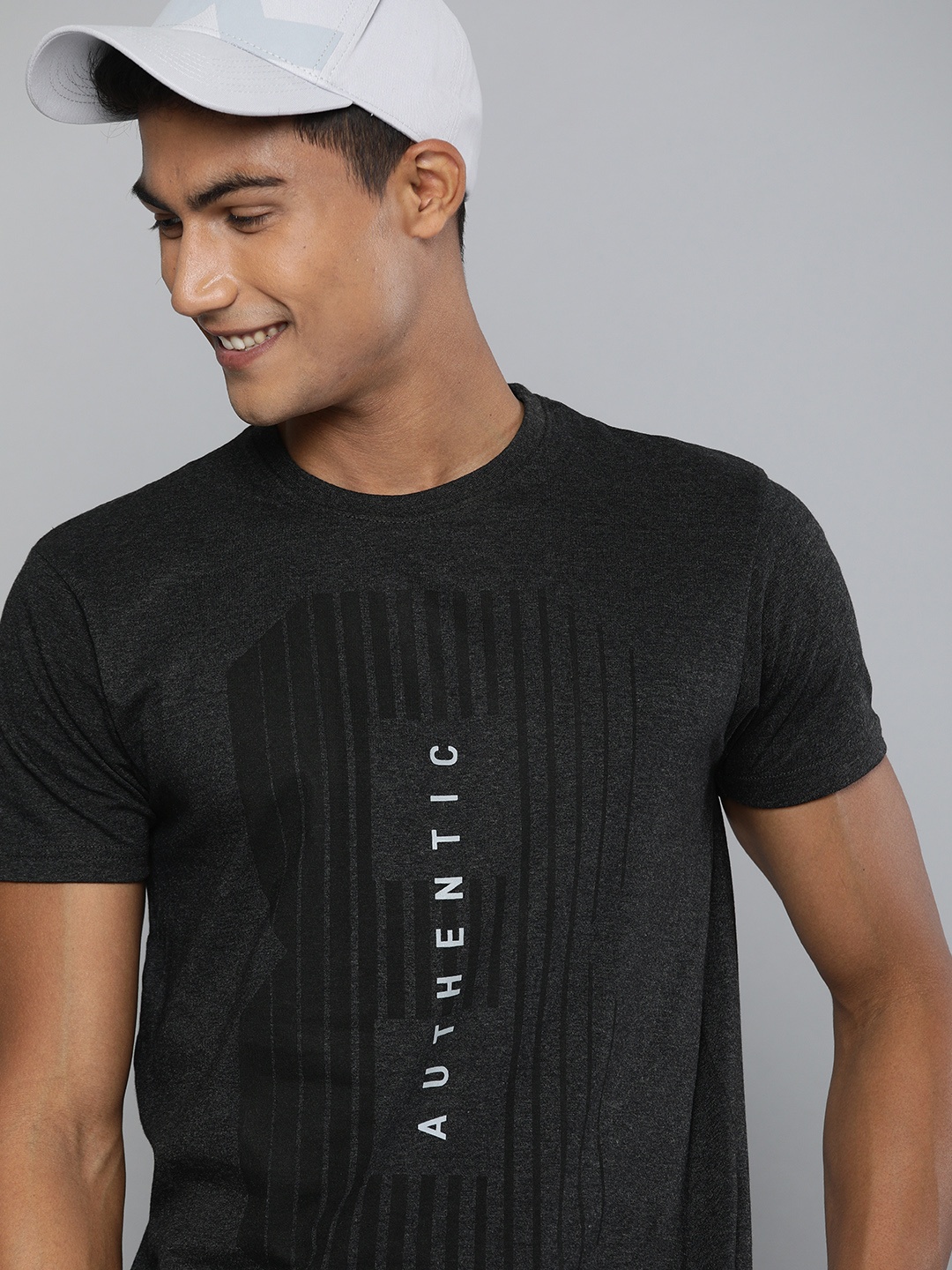 

HERE&NOW Men Charcoal Grey Printed Round Neck T-shirt