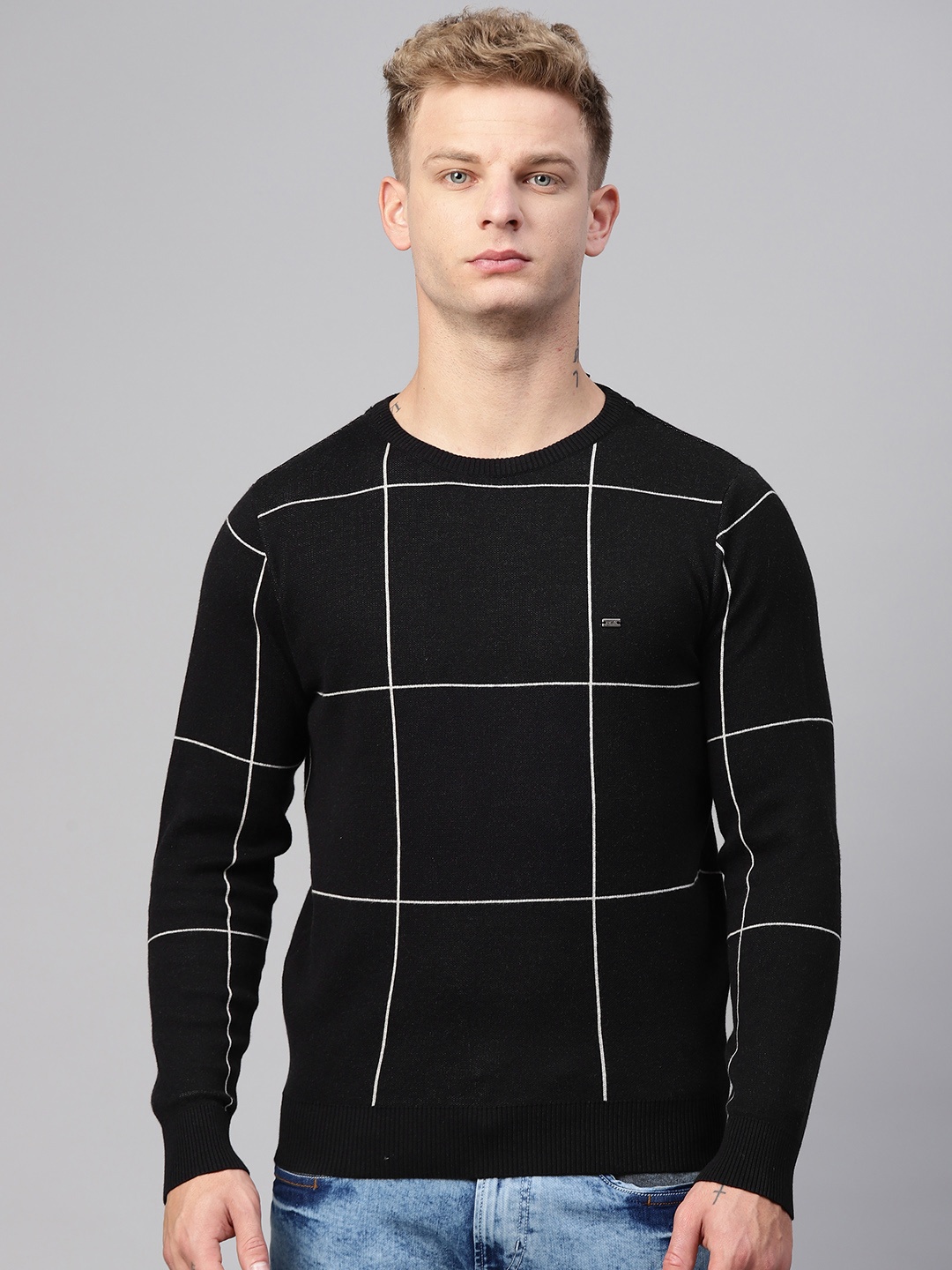 

Blackberrys Men Black & White Checked Pullover Sweater