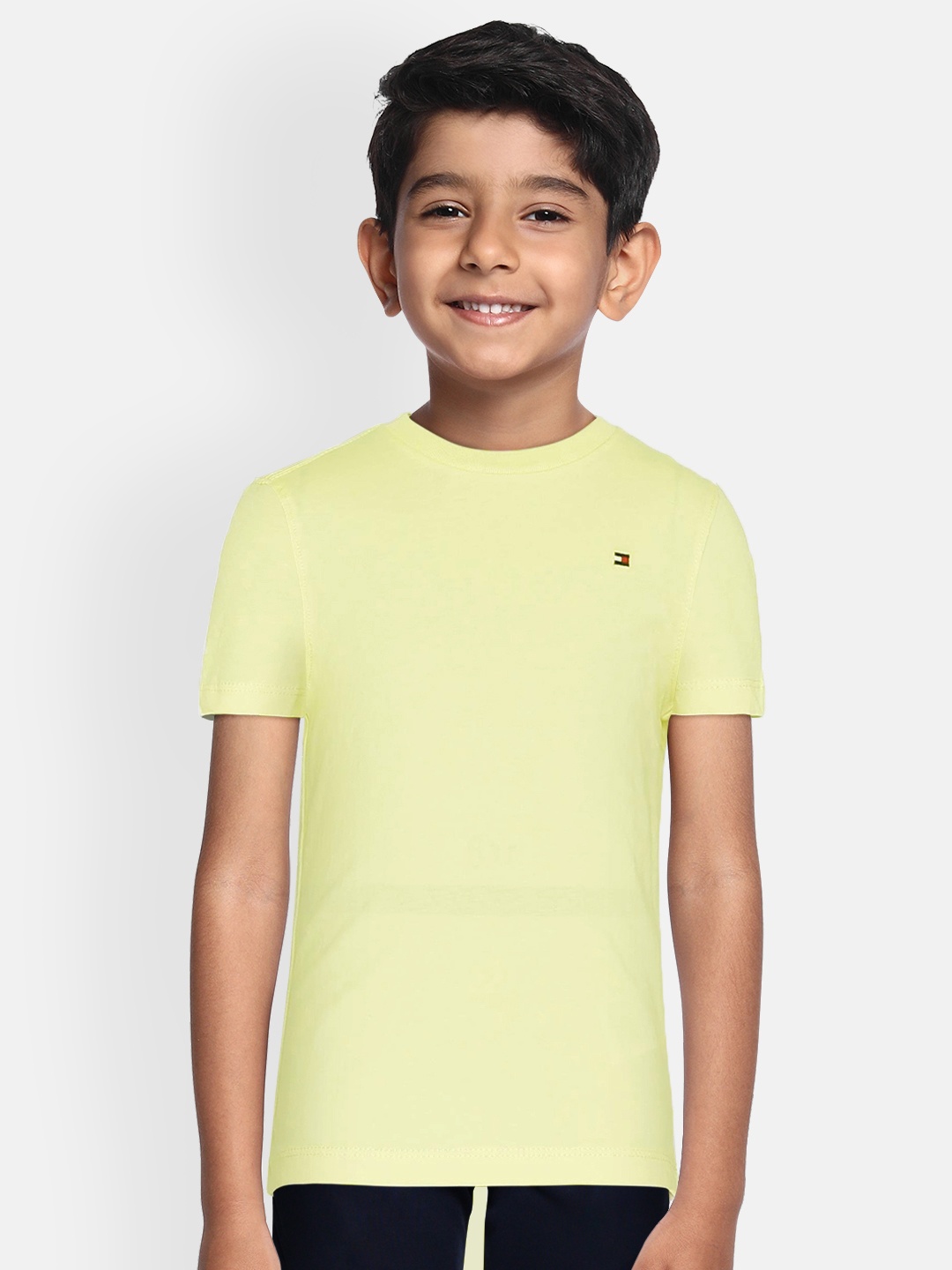 

Tommy Hilfiger Boys Yellow Solid Round Neck T-shirt