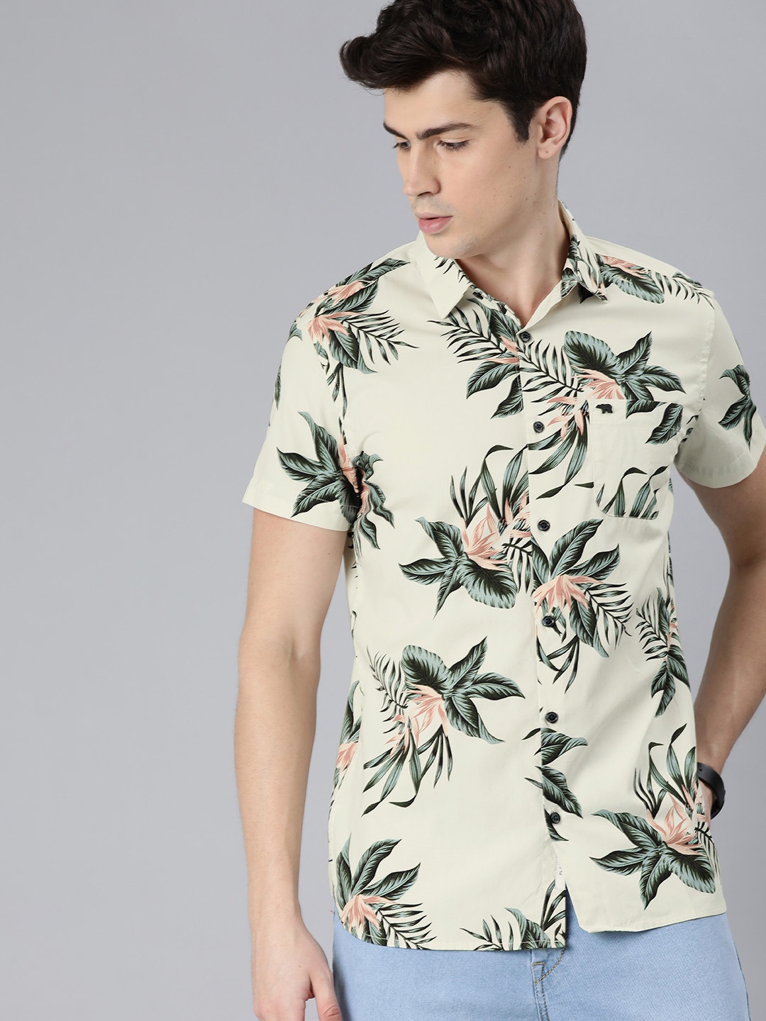 

THE BEAR HOUSE Men Off-White & Green Slim Fit Floral Printed Casual Shirt