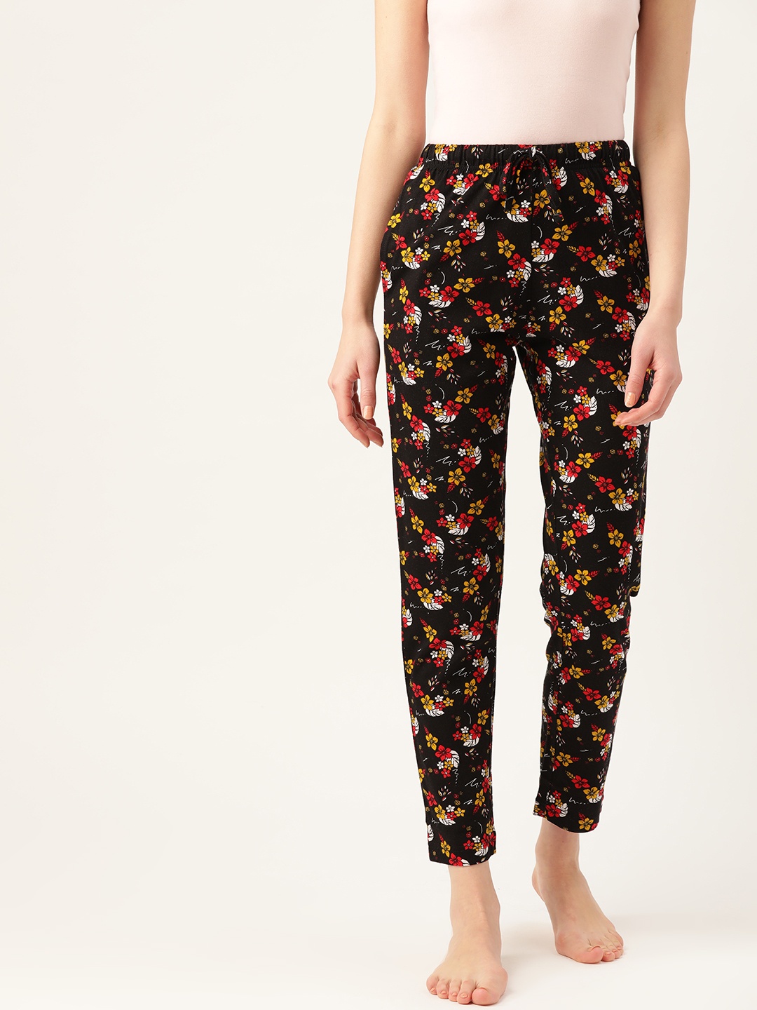 

ETC Women Black & Red Pure Cotton Floral Print Crop Lounge Pants