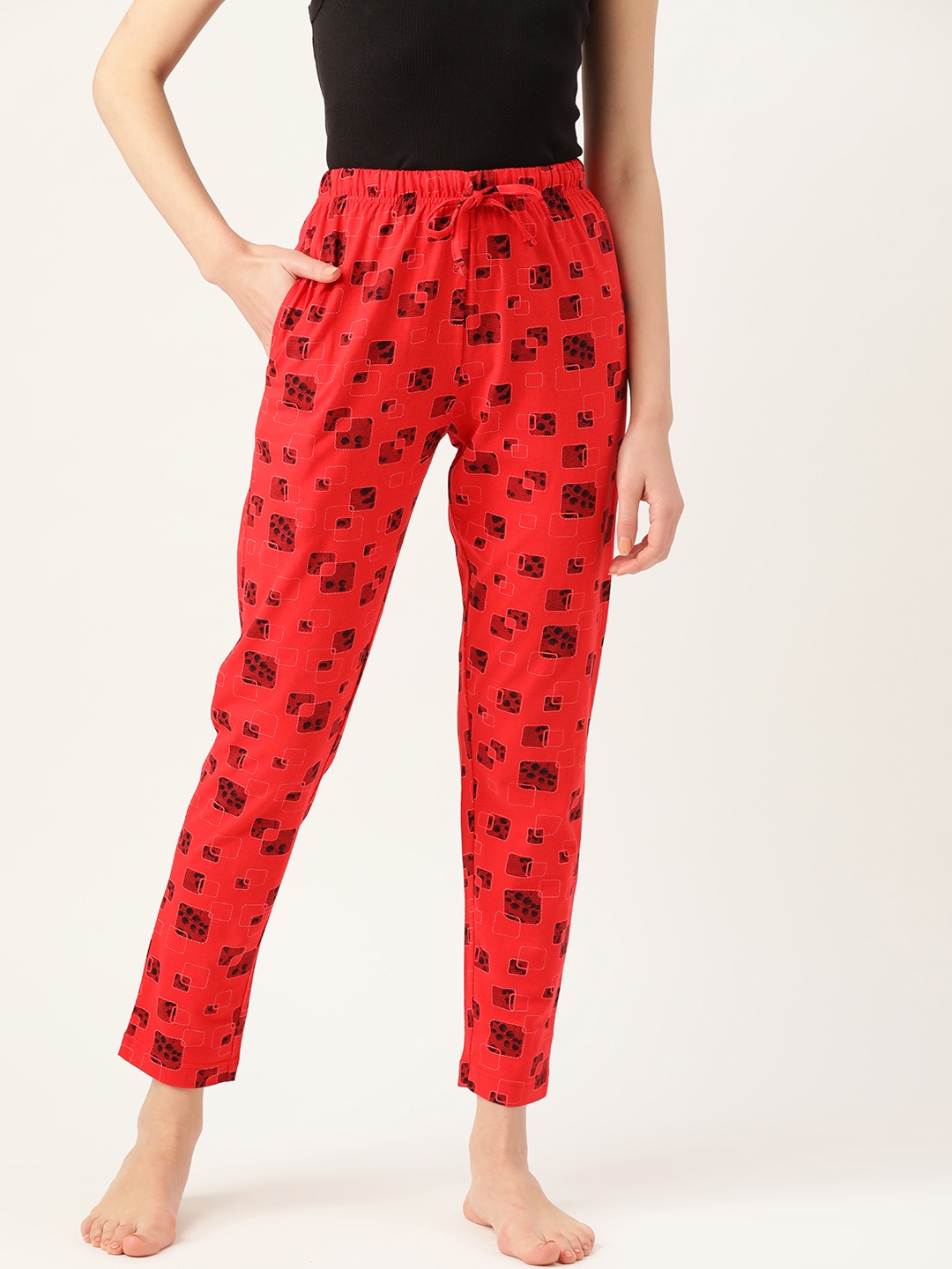 

ETC Women Red & Black Pure Cotton Printed Crop Lounge Pants