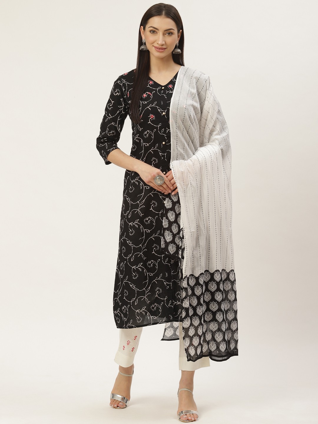 

Maaesa Women Black & White Printed Kurta with Trousers & Dupatta
