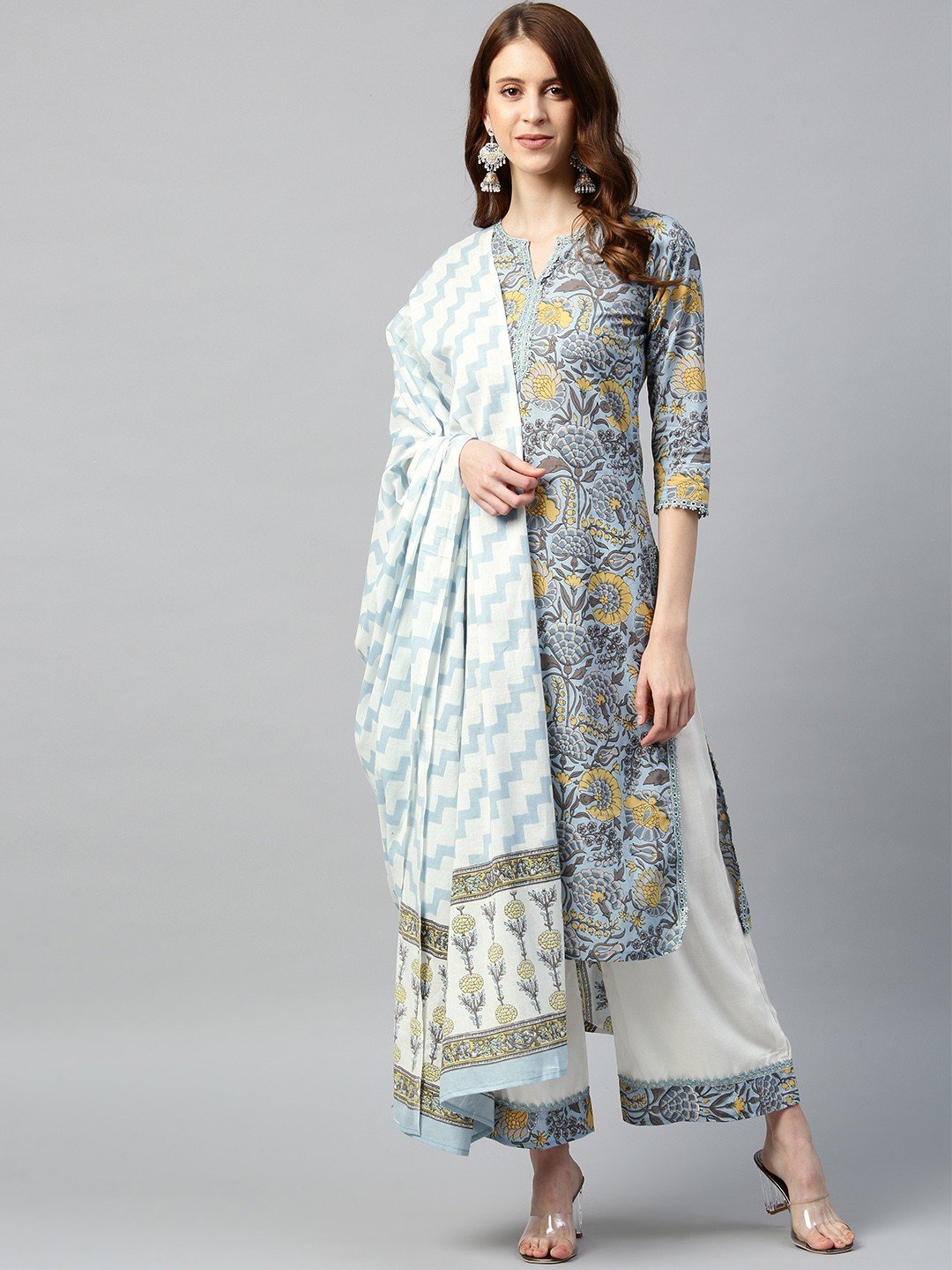 

SIAH Women Blue & Yellow Floral Printed Kurta with Palazzos