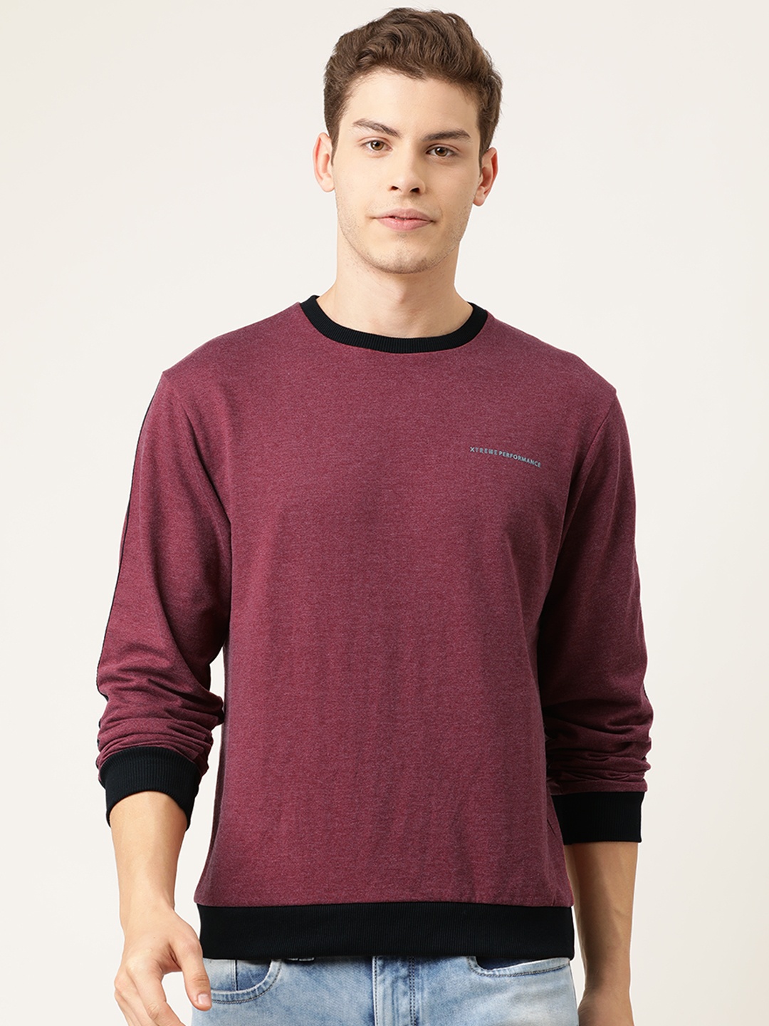 

Flying Machine Men Burgundy Solid Pullover Sweatshirt
