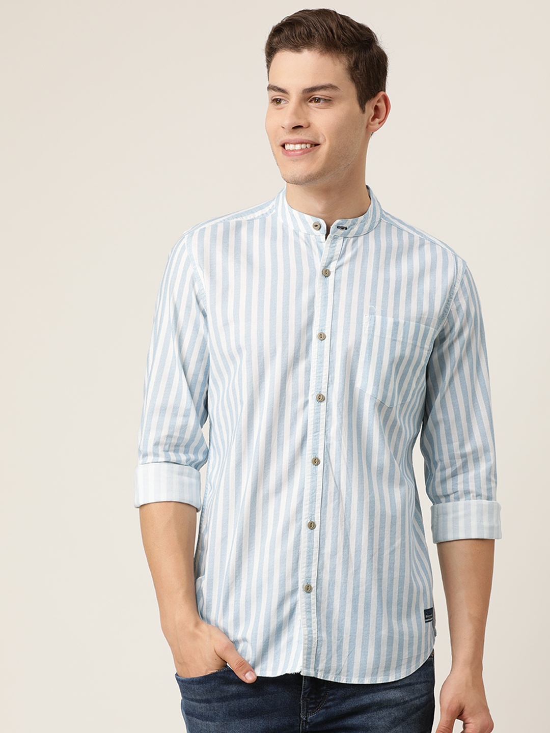 

Flying Machine Men Blue & White Slim Fit Striped Casual Shirt