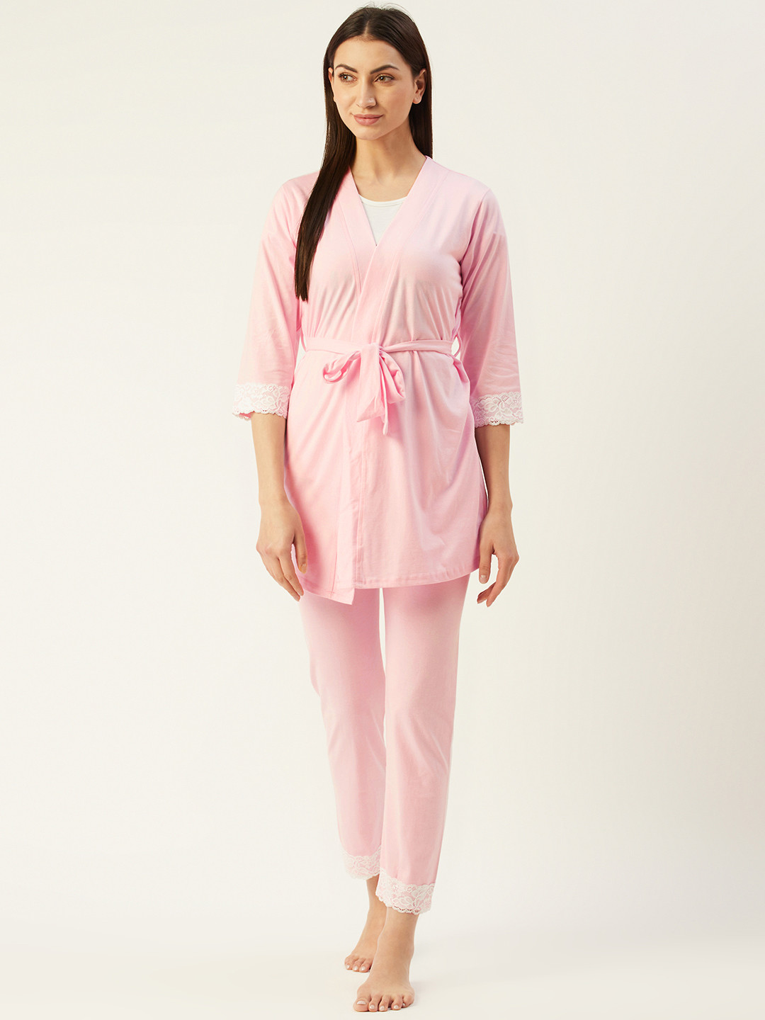 

Klamotten Women Pink Solid Night suit With Belt
